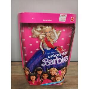 United States Committee for Unicef Barbie Doll Special Edition 1989 Mattel 1920
